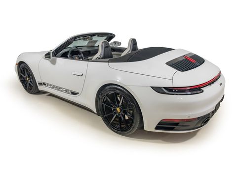 Used 2022 Porsche 911 Carrera image 6