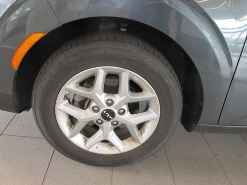 Used 2024 Kia Soul LX w/ Option Group 015 image 12