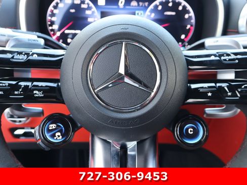 Used 2022 Mercedes-Benz SL 63 AMG 4MATIC w/ AMG Aerodynamic Package image 23