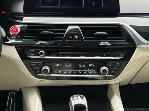 Used 2018 BMW M5 w/ Executive Package image 15