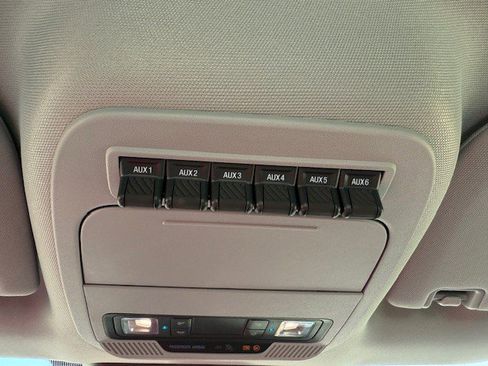 New 2025 Ford F250 XL w/ XL Chrome Package image 18