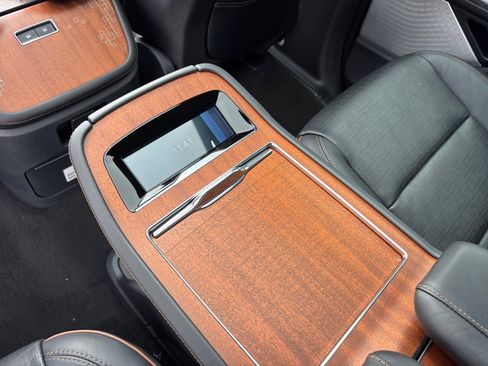 New 2025 Lincoln Navigator L Black Label image 33