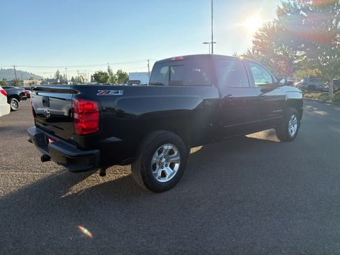 Used 2017 Chevrolet Silverado 1500 LT w/ All Star Edition AWD/4WD image 3
