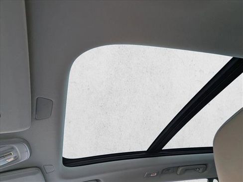 New 2026 Volvo XC90 T8 Plus w/ Protection Package Premier image 5