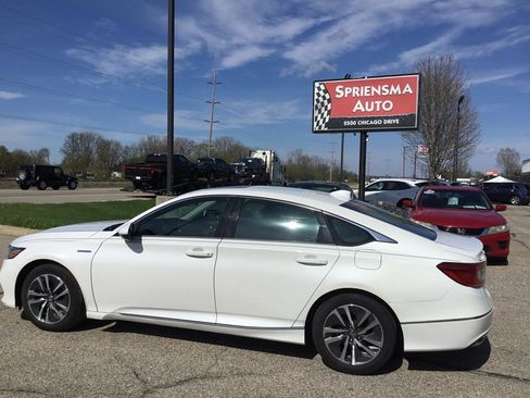 Used 2019 Honda Accord EX-L image 10