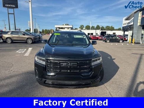Certified 2023 GMC Acadia SLE w/ Driver Convenience Package image 2