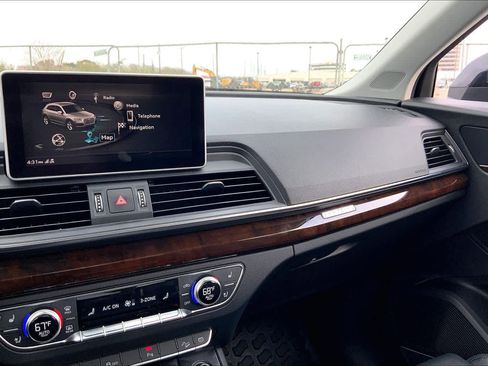 Used 2019 Audi Q5 2.0T Premium Plus w/ Premium Plus Package image 34