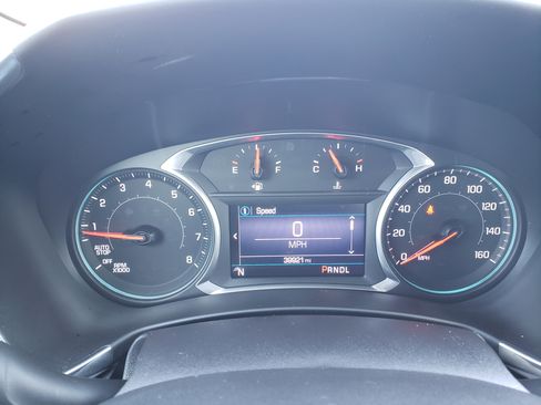 Used 2022 Chevrolet Equinox LT w/ Driver Convenience Package image 21