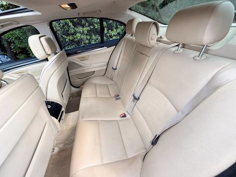 Used 2011 BMW 528i Sedan RWD image 43