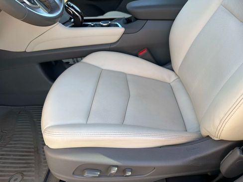 Used 2024 Cadillac XT5 Premium Luxury w/ LPO, Floor Liner Package FWD image 38