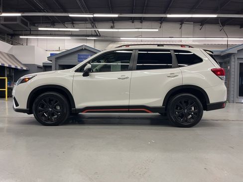 Used 2024 Subaru Forester Sport image 4