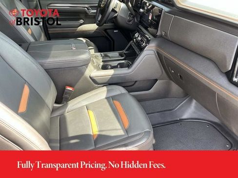 Used 2024 GMC Sierra 2500 AT4 w/ AT4 Premium Plus Package AWD/4WD image 22