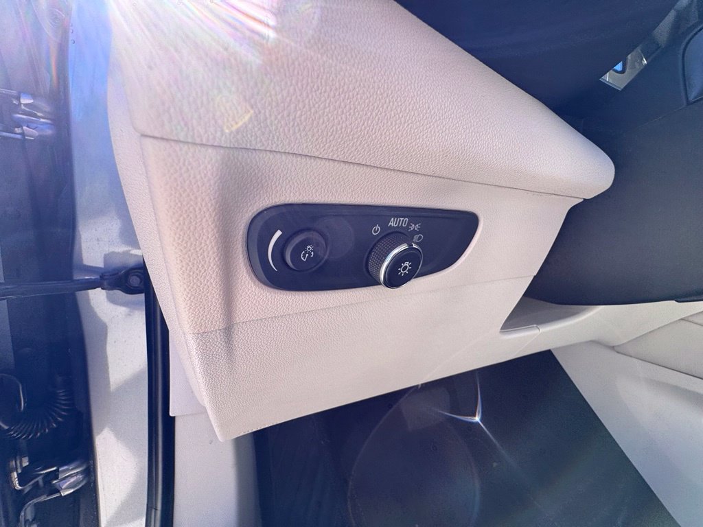 Used 2025 Buick Encore GX Preferred FWD image 22