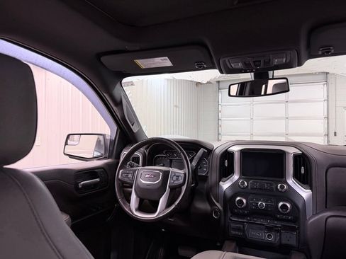 Used 2021 GMC Sierra 1500 SLT w/ SLT Premium Package AWD/4WD image 28