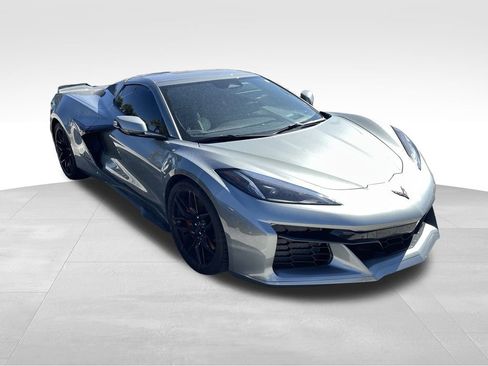 Certified 2024 Chevrolet Corvette Z06 w/ Stealth Interior Trim Package image 6