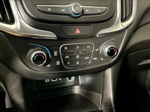 Used 2020 Chevrolet Equinox LT image 33