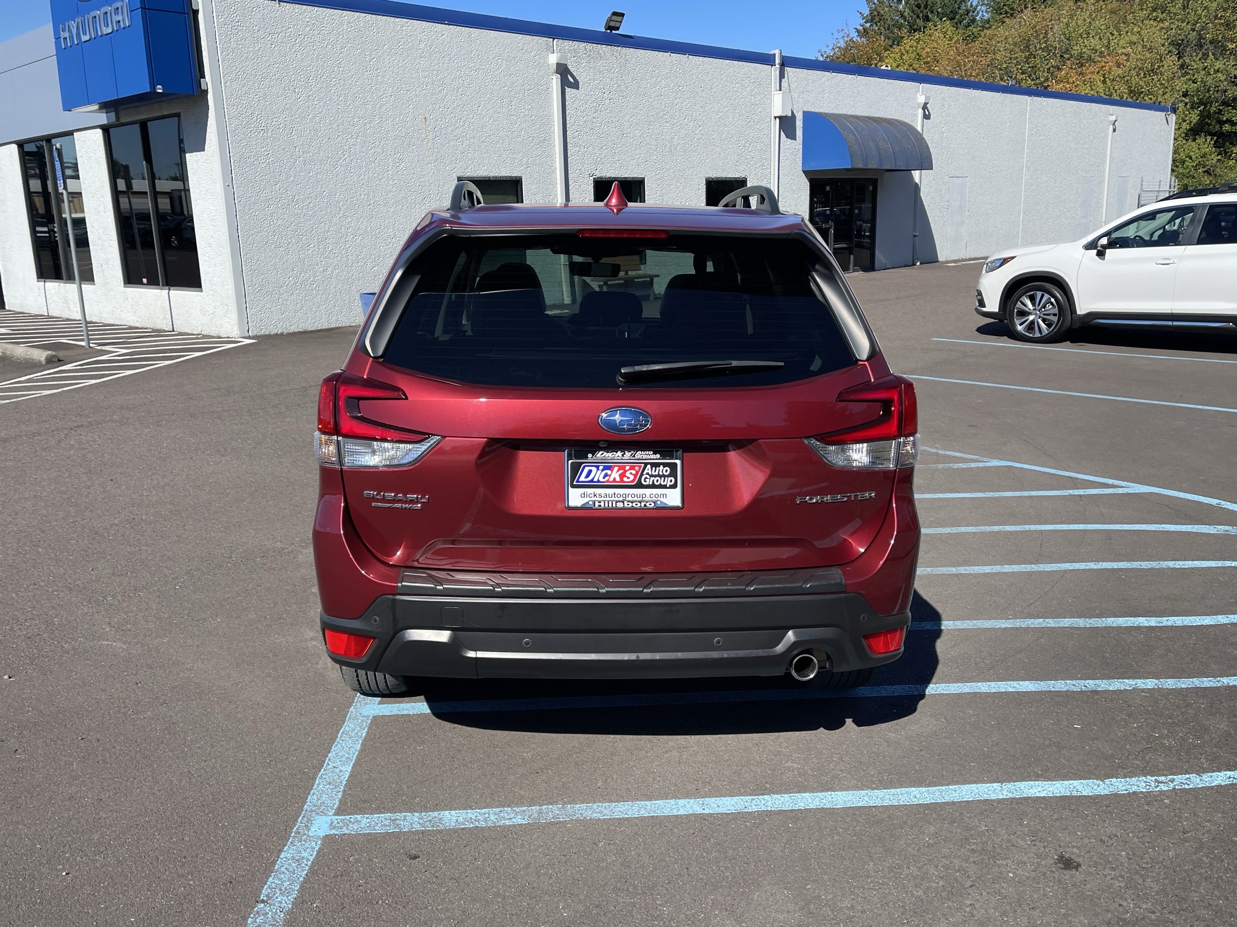 Used 2023 Subaru Forester Limited w/ Popular Package #2 AWD/4WD image 4