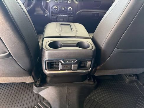 Used 2021 GMC Sierra 1500 AT4 w/ AT4 Premium Package AWD/4WD image 23
