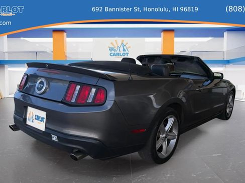 Used 2010 Ford Mustang GT RWD image 10