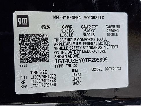 New 2026 GMC Sierra 2500 AT4X AWD/4WD image 33