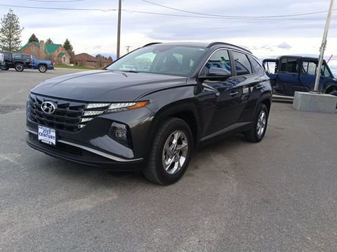 Used 2023 Hyundai Tucson SEL AWD/4WD image 3