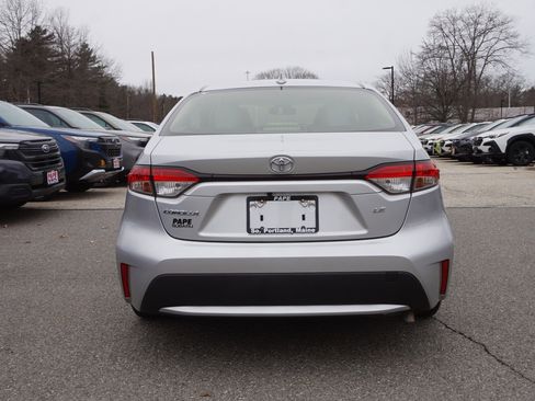 Used 2020 Toyota Corolla LE image 6
