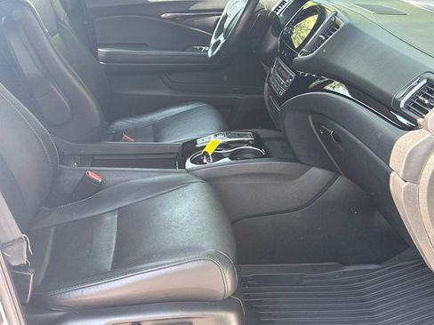 Used 2021 Honda Pilot Elite image 15
