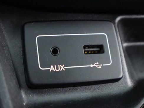 Used 2020 RAM ProMaster City Tradesman image 24