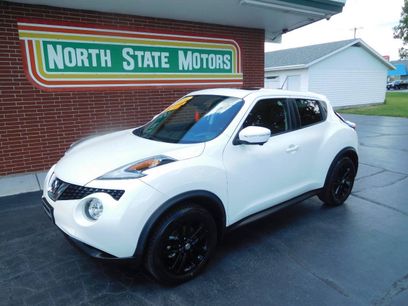 Used 2016 Nissan Juke SV w/ Technology Package