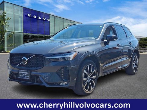 Used 2023 Volvo XC60 B5 Plus w/ Climate Package image 1