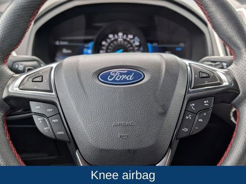 Used 2024 Ford Edge ST-Line w/ Class II Trailer Tow Package AWD/4WD image 24
