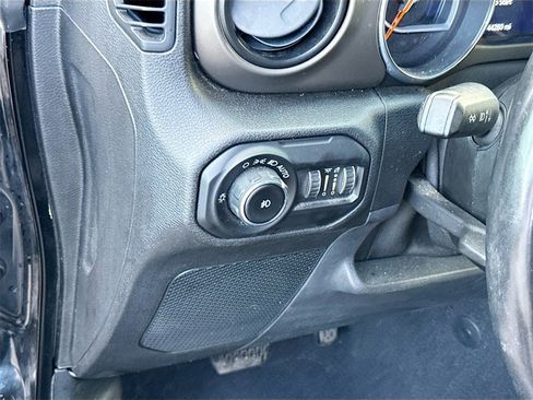 Used 2021 Jeep Wrangler Unlimited Sport image 11