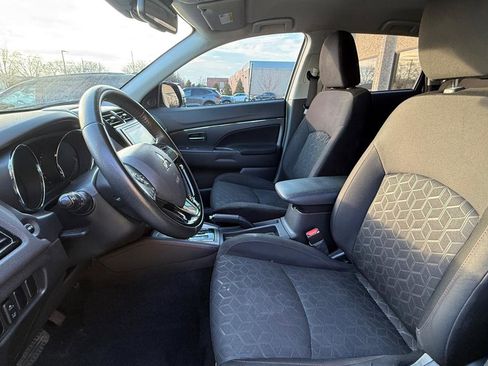 Used 2021 Mitsubishi Outlander Sport FWD image 10