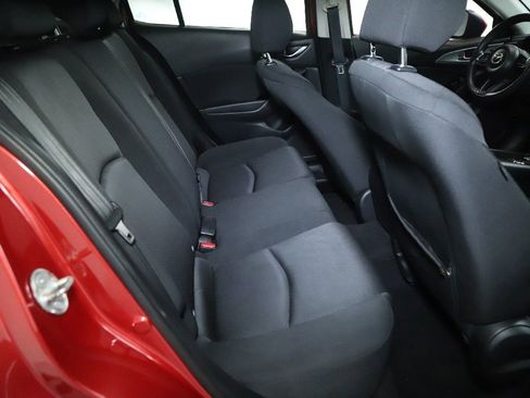 Used 2018 MAZDA MAZDA3 Sport FWD image 33