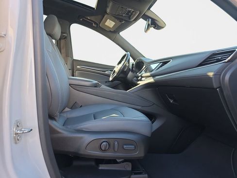 Used 2023 Buick Enclave Essence w/ Experience Buick Package image 19
