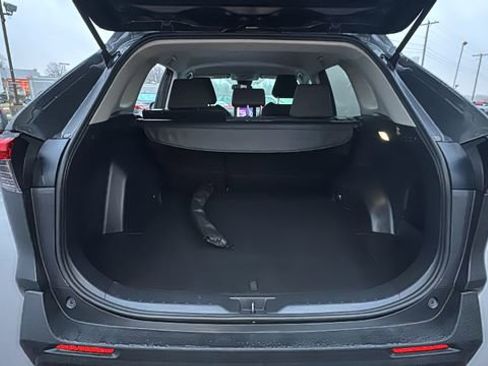 Used 2024 Toyota RAV4 XLE image 37