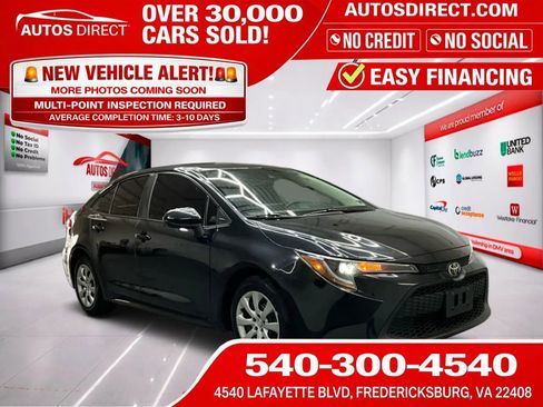 Used 2022 Toyota Corolla LE image 1