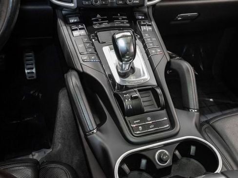 Used 2012 Porsche Cayenne image 20