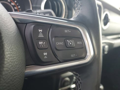 Used 2022 Jeep Wrangler Unlimited Sahara w/ LED Lighting Group image 21