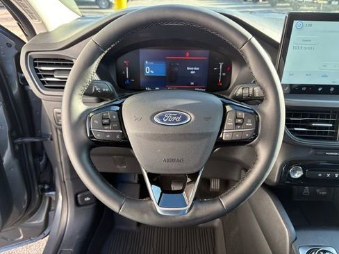 New 2026 Ford Escape SE w/ Class II Trailer Tow Package image 14