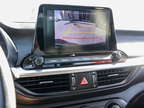 Used 2024 Kia Forte LXS image 28