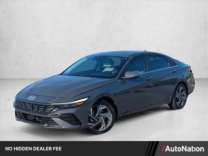 Certified 2025 Hyundai Elantra Limited