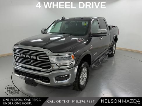 Used 2021 RAM 2500 Laramie AWD/4WD image 1