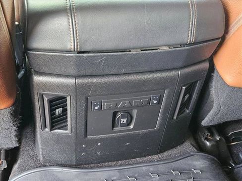 Used 2017 RAM 3500 Laramie Longhorn AWD/4WD image 19