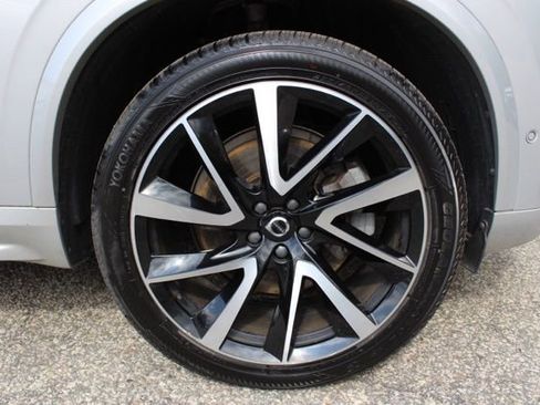Certified 2023 Volvo XC90 B6 Plus w/ Protection Package Premier AWD/4WD image 12