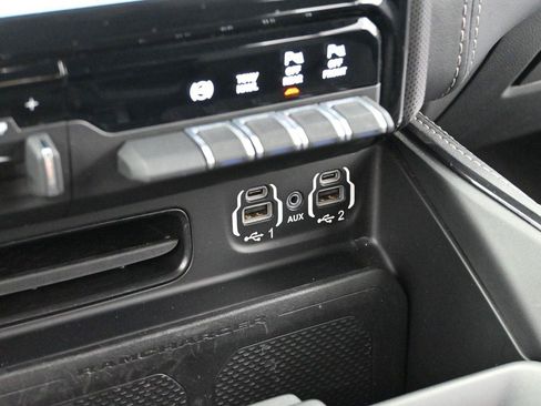 Used 2022 RAM 3500 Limited AWD/4WD image 22