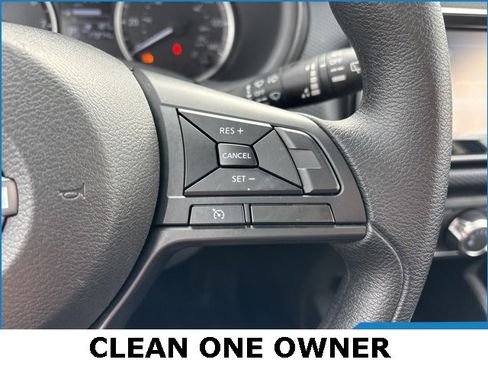 Used 2025 Nissan Kicks Play S image 9