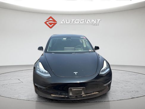 Used 2019 Tesla Model 3 Mid Range RWD image 6