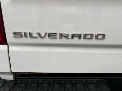 Used 2019 Chevrolet Silverado 1500 Custom Trail Boss w/ Custom Convenience Package image 38