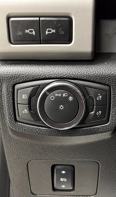 Used 2017 Ford F350 Lariat w/ Chrome Package AWD/4WD image 32